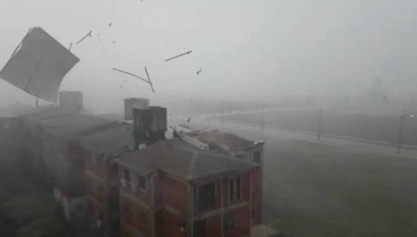 HOY / Tormenta en Encarnación: vientos alcanzaron 145 km/h, confirma Meteorología