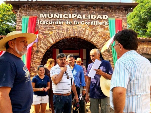 Frente Guasu se desmarca de denuncias contra Ferreiro