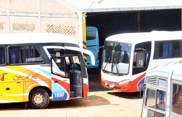 Bus de la gobernación está en el taller - Política - ABC Color