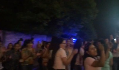 Alumnos de UNINTER en vilo ante posible cierre de carreras