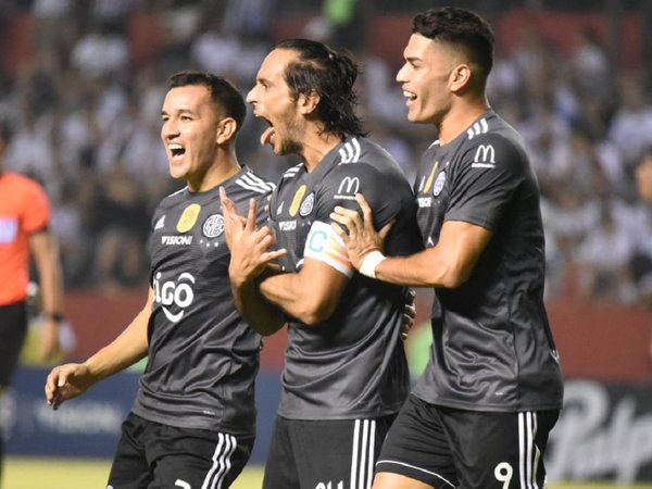 La novedad en el onceno de Olimpia para medir al Rayadito