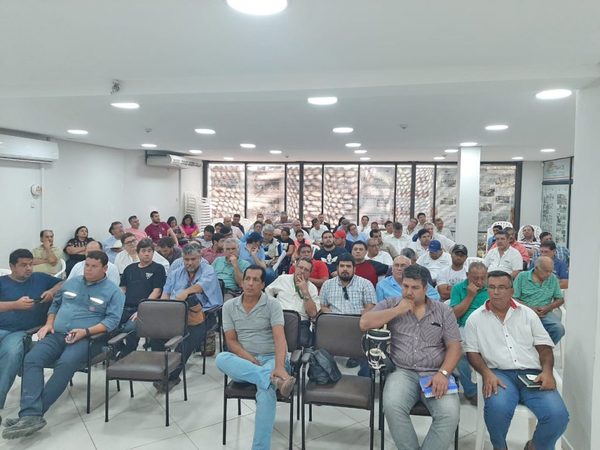 Funcionarios se movilizarán este lunes