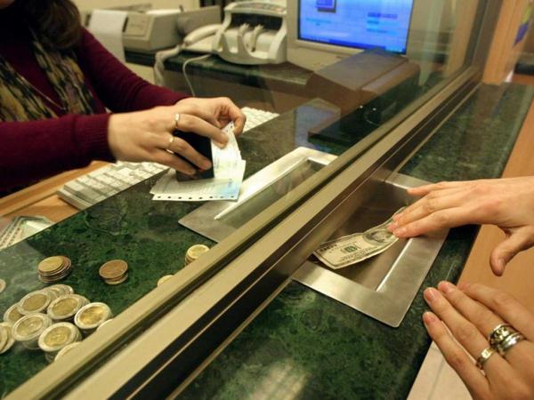 Datos impositivos para robar dinero de cuentas bancarias: abortan un caso y no descartan a “infieles” de la SET - ADN Paraguayo