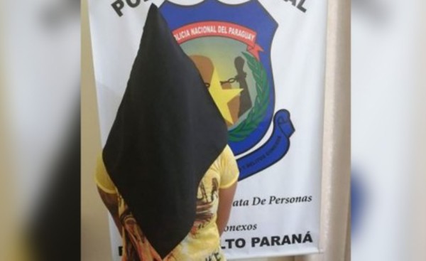 Joven que hacía "inhalar" droga a su hija de dos años es detenida