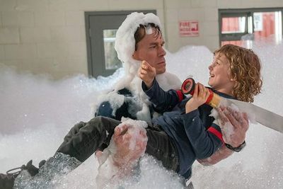 “Jugando con fuego”: quemaduras leves - Reseñas - ABC Color