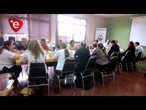 PROGRAMAN TALLERES PARA DOCENTES Y MERIENDA ESCOLAR EN REUNIÓN DE CONSEJO DE EDUCACIÓN