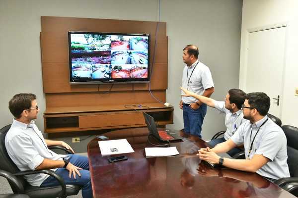 Con 10 cámaras fijas Itaipú monitorea avance de las obras del Multiviaducto - Noticde.com