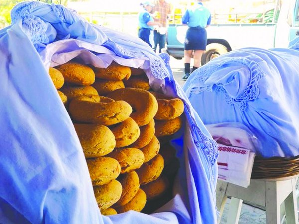 Por impuestazo suben la chipa y la empanada