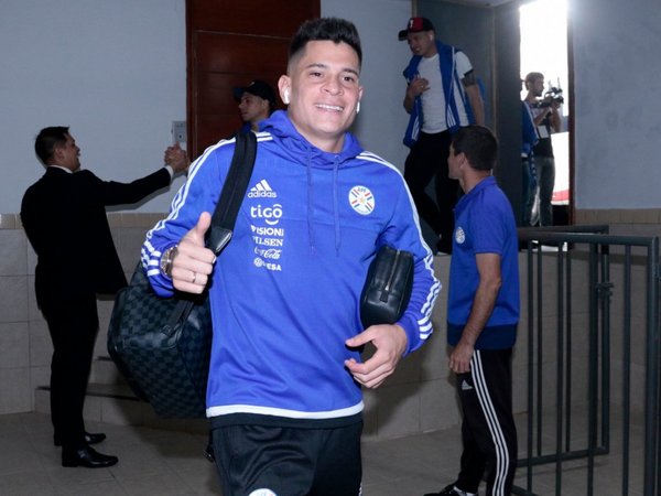 Iturbe llega a Italia para firmar con su nuevo equipo