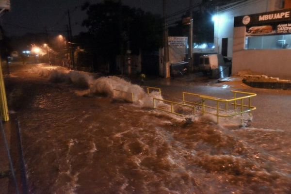 Tormentas afectaron gravemente también a la Essap - Nacionales - ABC Color