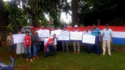 Protestas en Coronel Bogado por atención médica - Nacionales - ABC Color