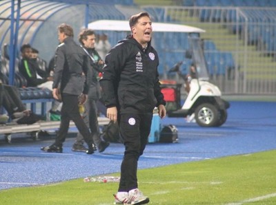 Análisis del DT tras empate de la Albirroja en Riad - APF