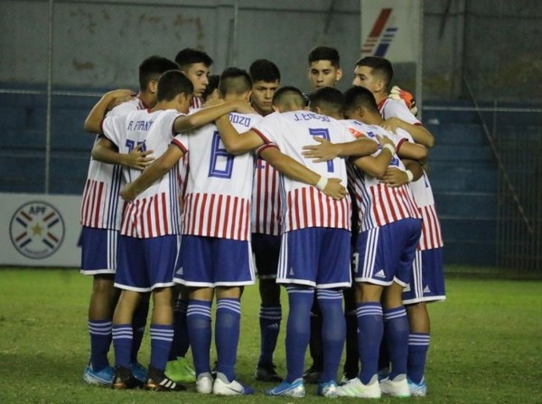La Albirrojita se mide con Chile en Villa Elisa - APF
