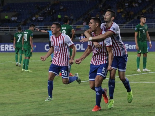 La Albirroja se repone ante Bolivia - APF