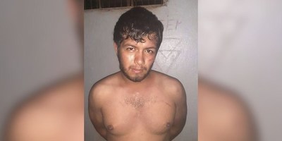 INTENTÓ VENDER AUTOMÓVIL ROBADO A UN POLICÍA Y FUE DETENIDO