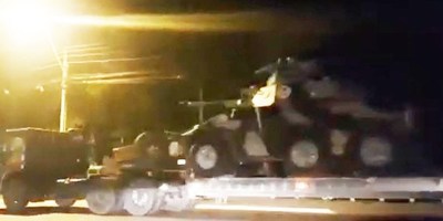 LLEGA TANQUETA DE GUERRA PARA CUSTODIAR EL CERESO