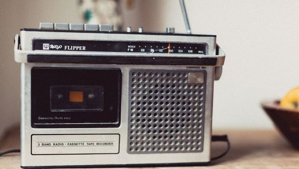 “La radio se está quedando sin pilas”