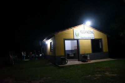 Adulto mayor murió asfixiado en un extraño incendio - Nacionales - ABC Color