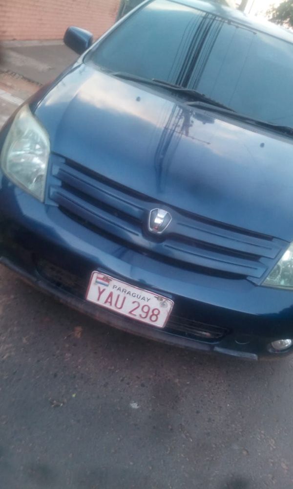 Roban un vehículo en plena madrugada en Fernando de la Mora - Nacionales - ABC Color