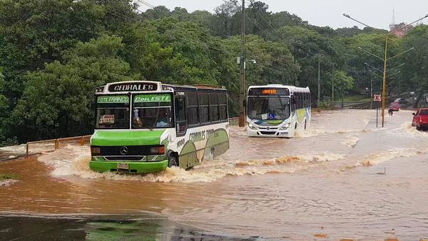 Una vez más, las lluvias desnudan falencias en las calles de CDE