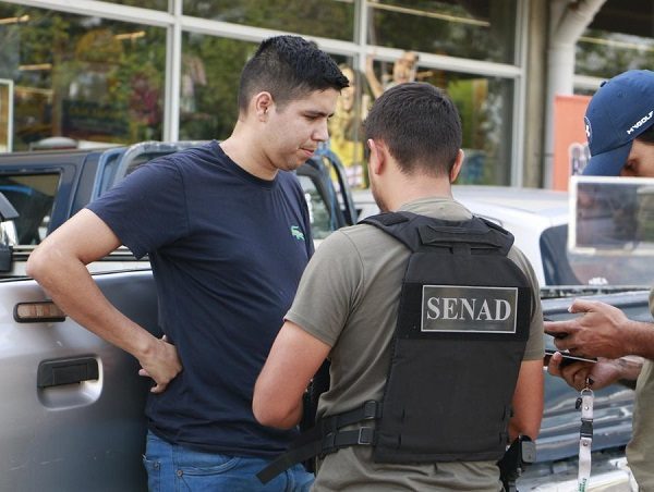 Precandidato a concejal cae con droga en su poder