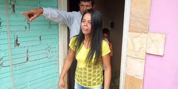 Abogado arremete contra viuda y la denuncia por invasión de inmueble