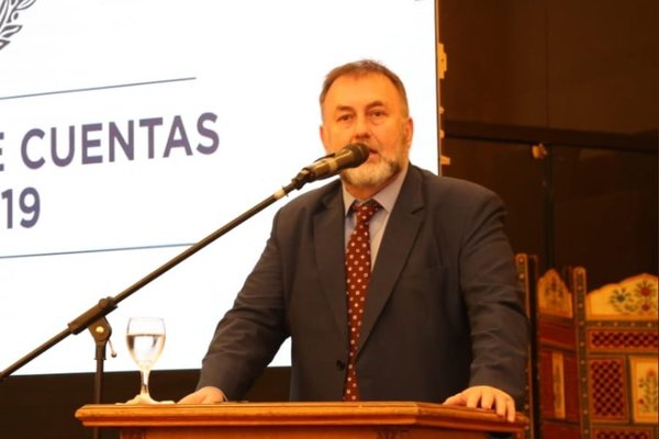 Hacienda pone tope de un salario mínimo para beneficios