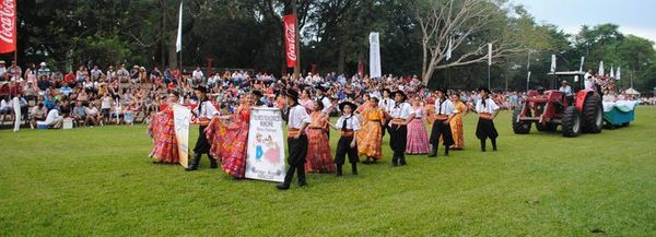 Santiago celebra la Tradición Misionera - Weekend - ABC Color