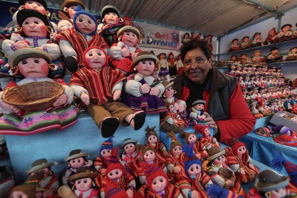 La feria de los deseos en miniatura de La Paz tiene nuevas rutas turísticas - Viajes - ABC Color