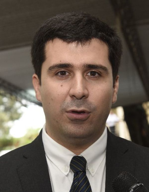 Para Villarejo, existe peligro de que modificaciones “maten” el proyecto de la ley de financiamiento político - Nacionales - ABC Color
