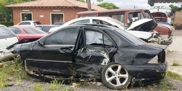 Vehículos abandonados que no sean retirados serán puestos a remate o destruidos