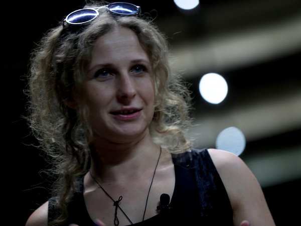 Pussy Riot denuncian "hipocresía" de Bolsonaro y lo comparan con Putin