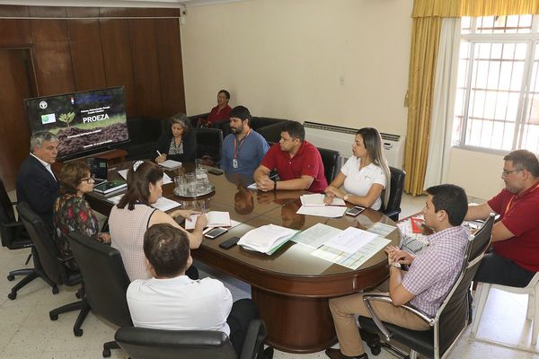 Proyecto PROEZA apunta a reducir la pobreza en el campo