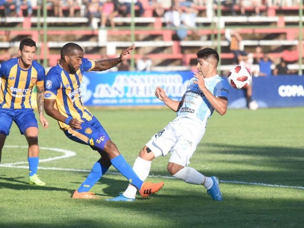 Luqueño consigue su primer punto