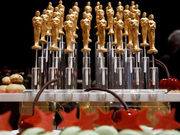 Penélope Cruz y Keanu Reeves serán presentadores en los Óscar