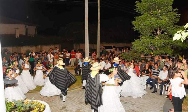 Inauguran remozada plaza en Maka’í •