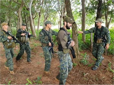 Criminalística desentierra tambores hallados en inmediaciones de la casa de Edelio