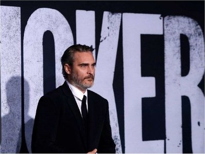 Joker encabeza unos Bafta en los que Almodóvar buscará la gloria