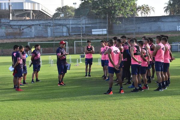 Entre cláusulas, dengue y lesiones - Nacional - ABC Color