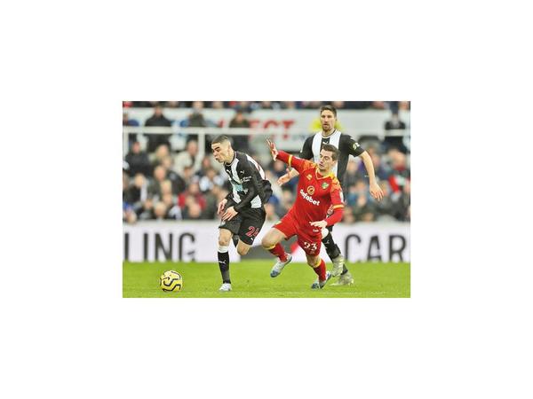 Newcastle de Miggy Almirón no pudo ante el Norwich