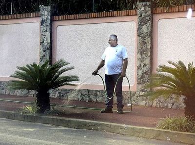 Marcan en Municipalidad, trabajan para González D. - Política - ABC Color