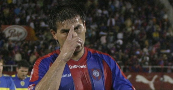 “CERRO LLEGA FINO AL PARTIDO POR COPA”