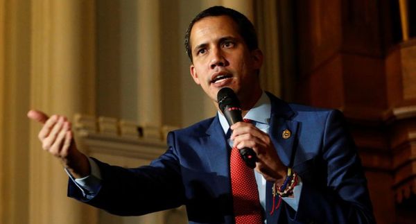 En Miami, Guaidó dice que hay opciones para sacar a Maduro