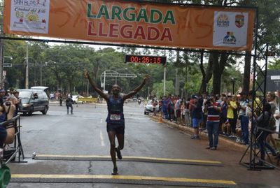 Brasileño y paraguaya ganan Corrida Internacional San Blas - ABC en el Este - ABC Color