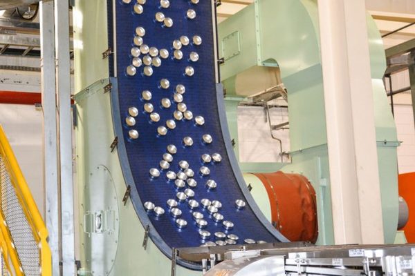 Fábrica de envases de aluminio inicia operaciones en Guarambaré