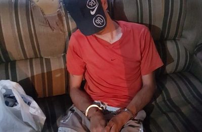 Intentó varillear a su propia madre y fue detenido