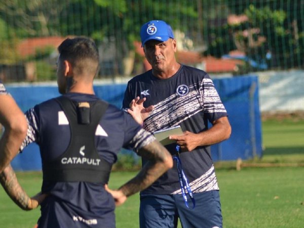 En Sol ya trabaja el nuevo entrenador