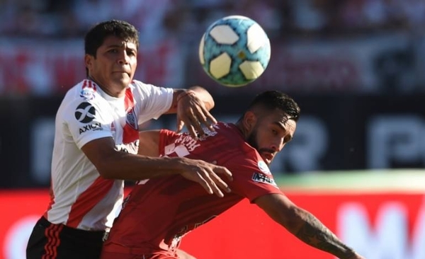 HOY / Rojas se luce en una nueva victoria de River Plate