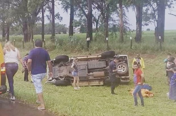 Un niño y dos mujeres mueren en accidente rutero en Alto Paraná. Otras tres personas siguen internadas - ADN Paraguayo