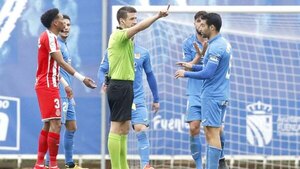 Crónica / Insólito: Fue expulsado dos veces en un mismo partido